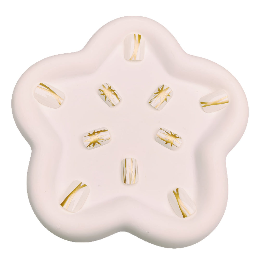 Elegant Nail Design Stornfield
