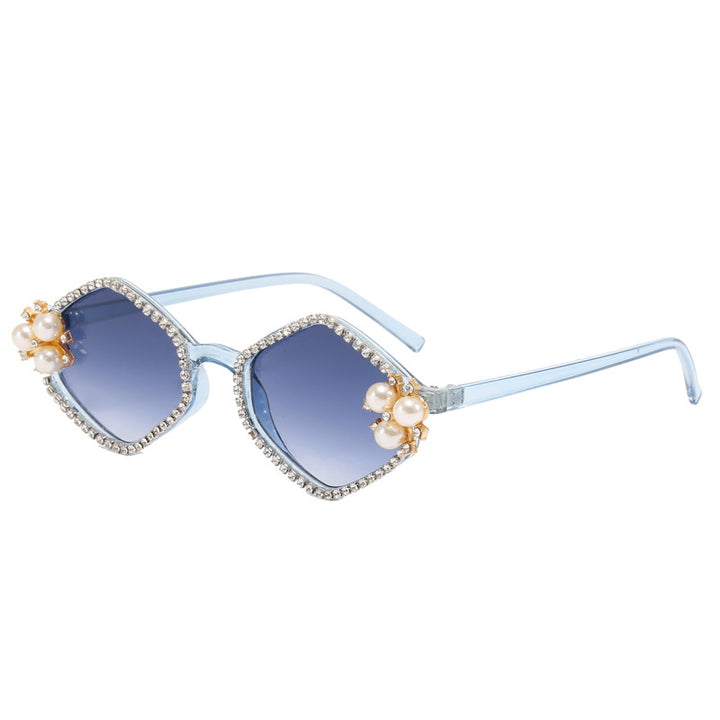 Women's extravagant sunglasses with glamorous pearl details Stornfield
