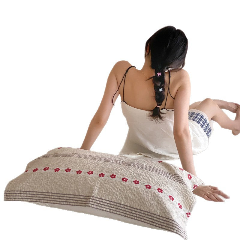Quilted Cotton Pillowcase Pair with Embroidered Lamb Motif and Soft Crinkle Texture