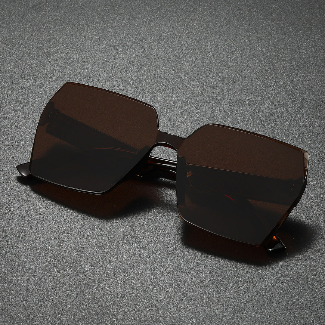 Luxurious Oversized Hexagonal Sunglasses Stornfield