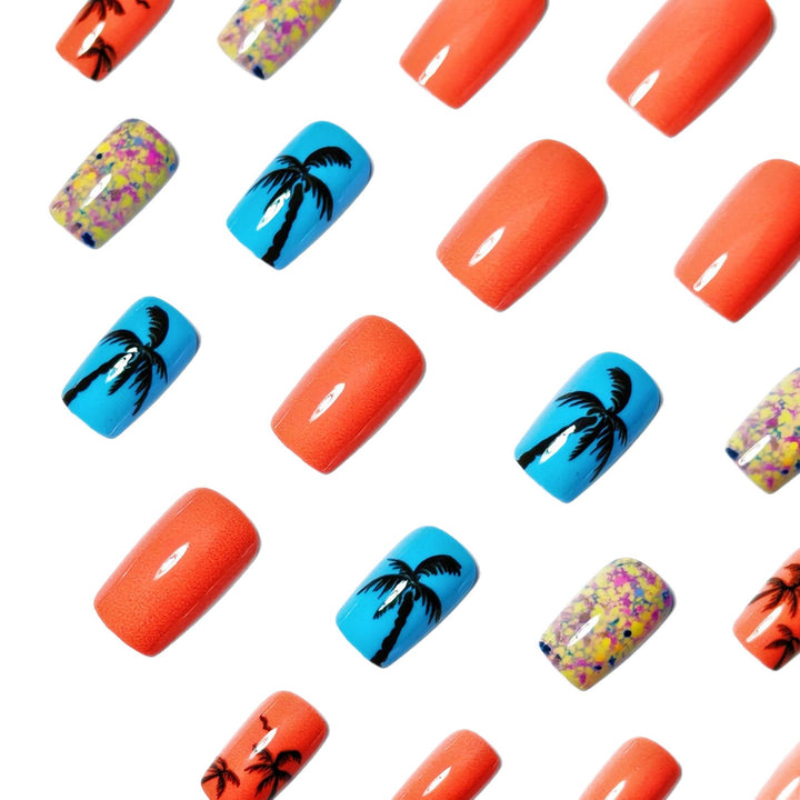 Artificial nails with tropical palm motif Stornfield