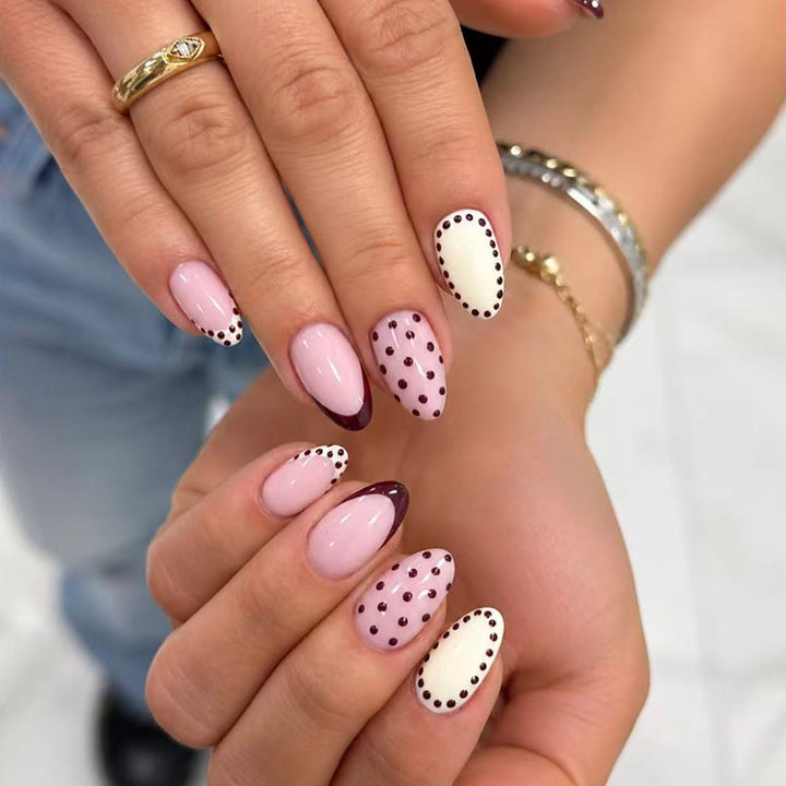 Artistic Almond-Shaped Press-On Nails Stornfield