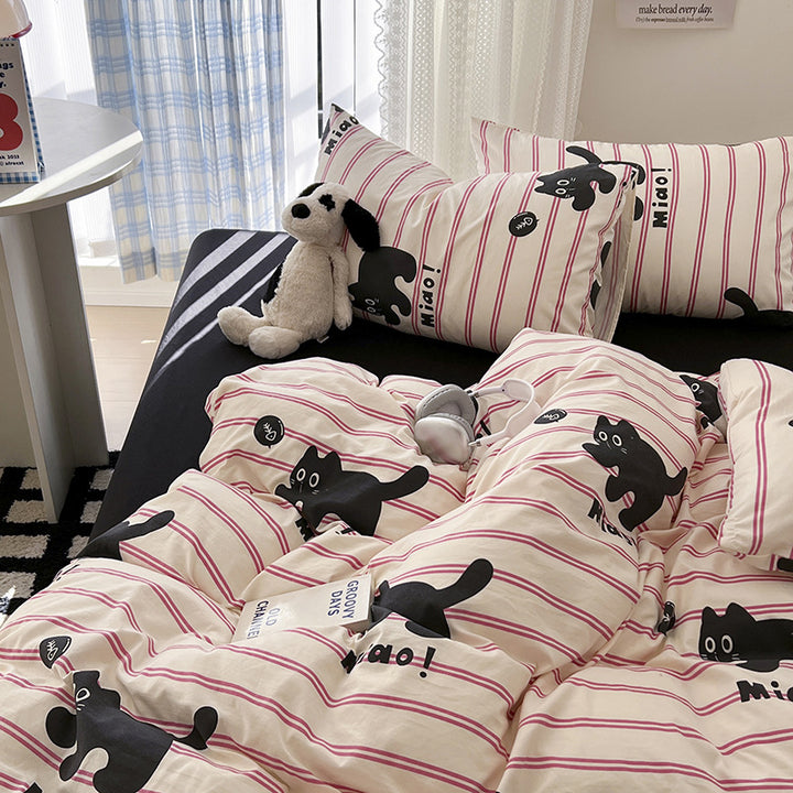 Fun Panda-Themed Comforter Set
