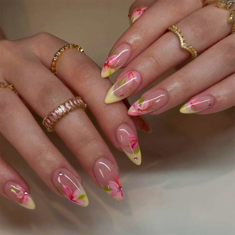 Elegant Floral Nail Art Set Stornfield