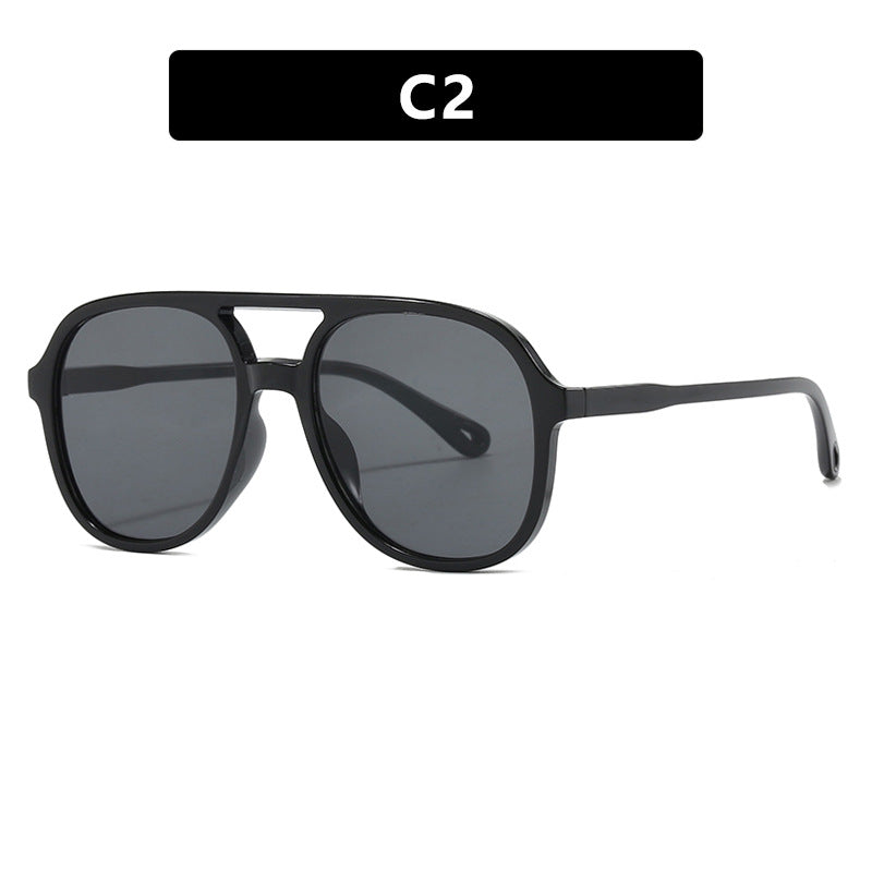 Women's fashionable sunglasses with an extraordinary square frame Stornfield