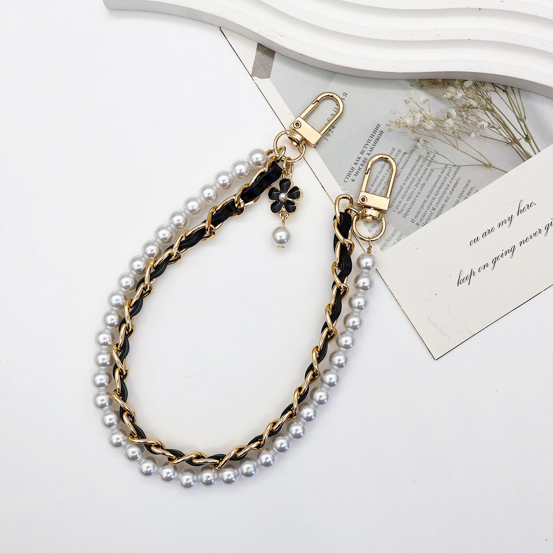 Stylish Pearl-Embellished Eyewear Chain Stornfield