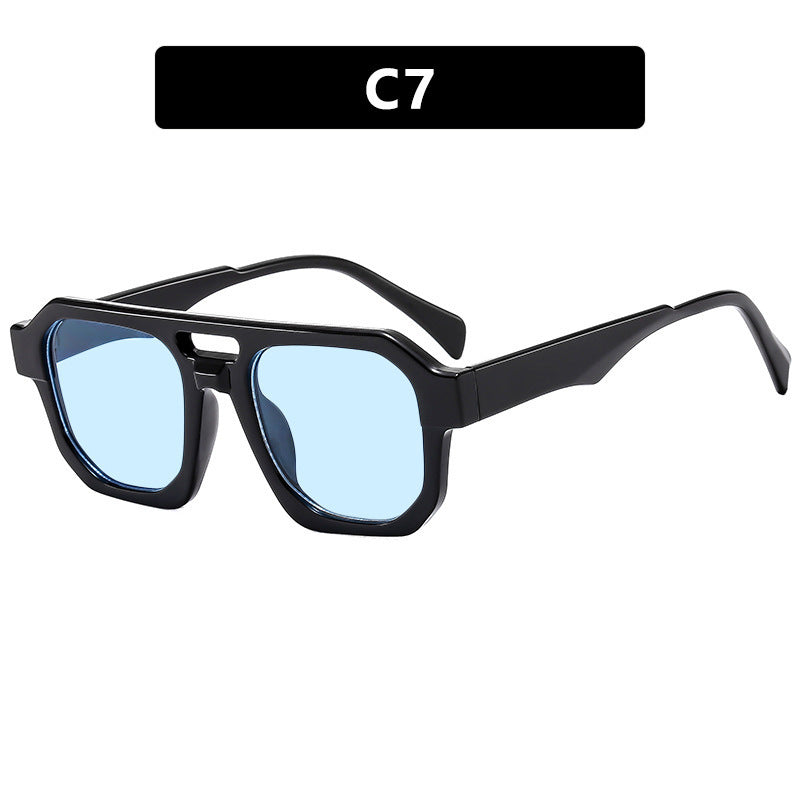 Women's modern sunglasses with square frame and UV protection Stornfield