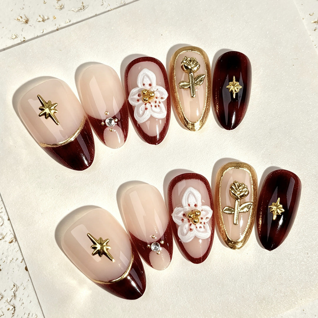 Decorative Press-On Nail Art Set with Floral and Gold Accents