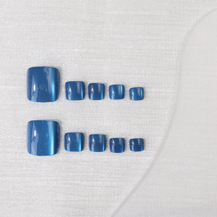 Premium French Tip Press-On Nails Stornfield