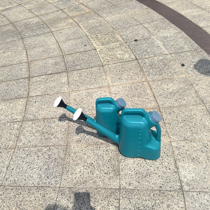 Ergonomic Plastic Watering Can Stornfeild