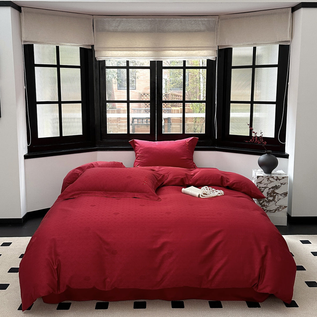 Premium bedding set made of cotton satin with a light quilted texture and hidden zipper