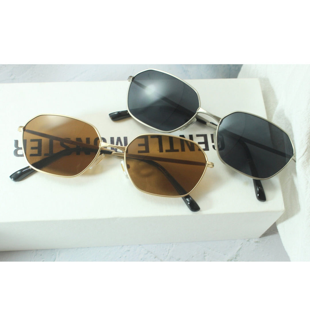 Fashionable Tortoise Sunglasses in Elegant Design Stornfield