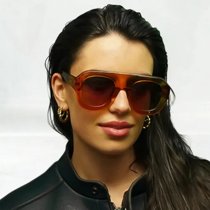 Women's oversized sunglasses with modern design and UV protection Stornfield