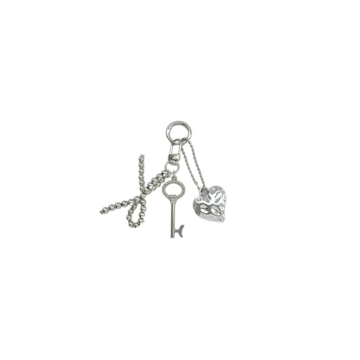 Elegant Heart-Shaped Keychain Stornfield