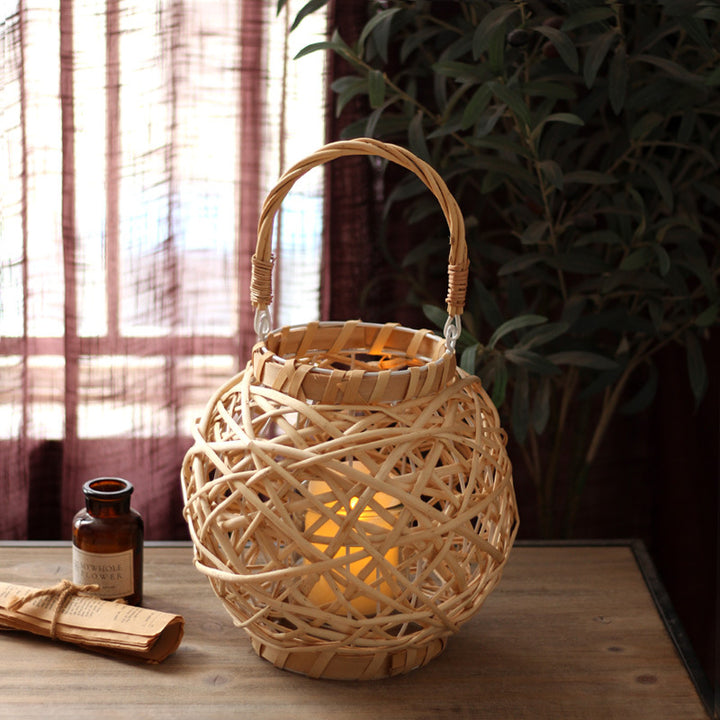 Decorative lantern made of woven natural material Stornfield