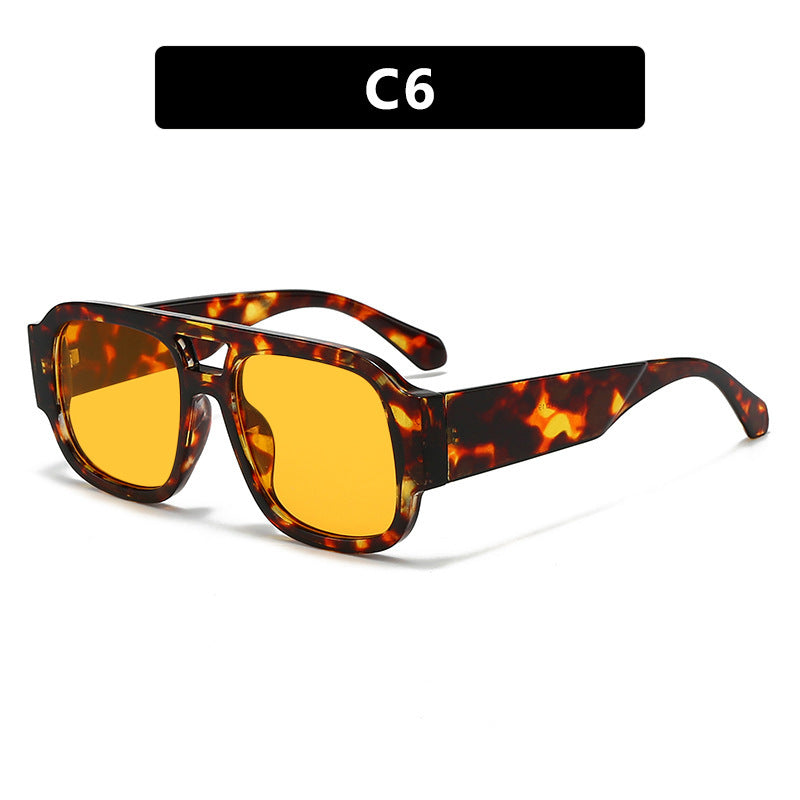 Ladies modern sunglasses in elegant rectangular design Stornfield