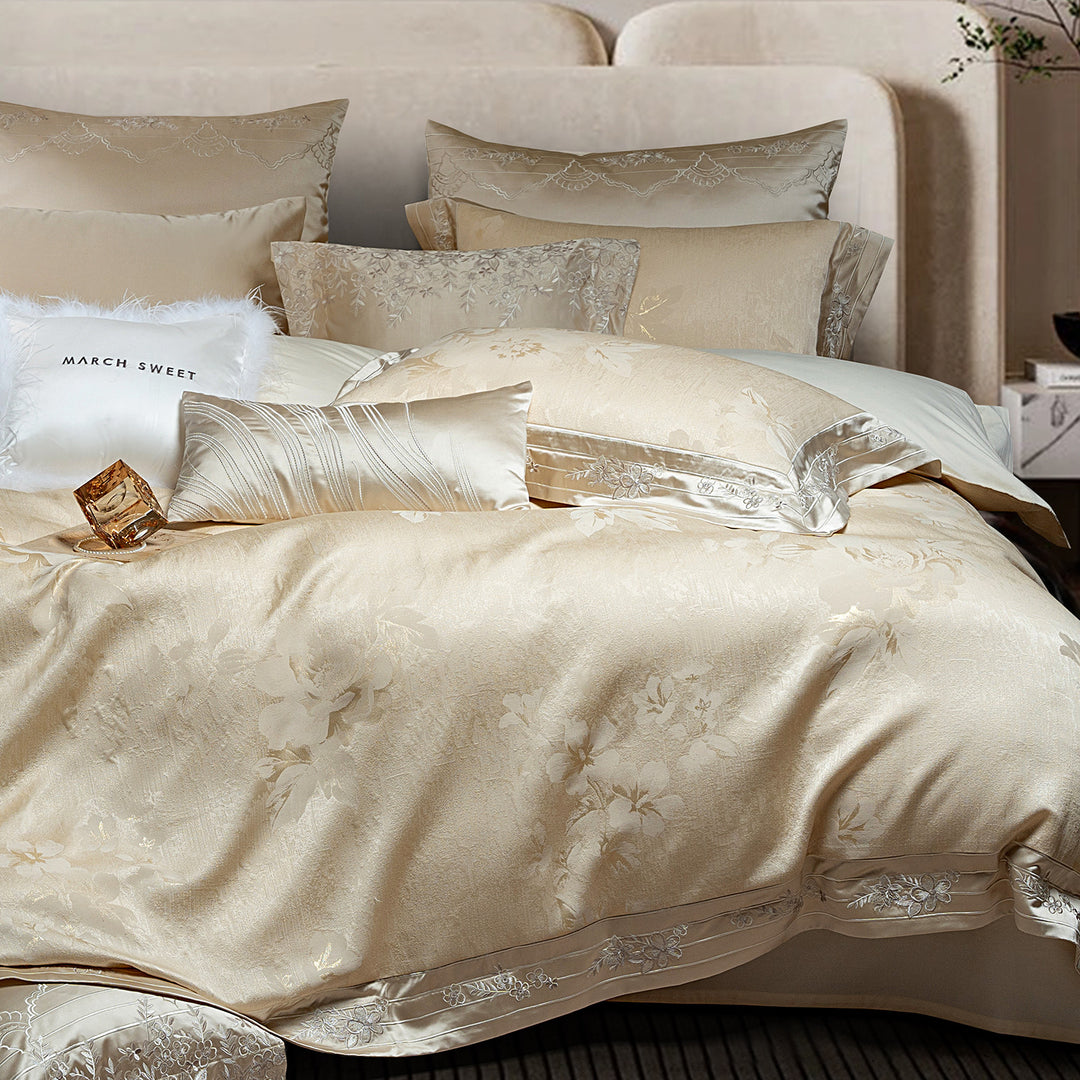 Luxury Jacquard Satin Duvet Cover and Pillow Sham Bedding Set with Embroidered Border