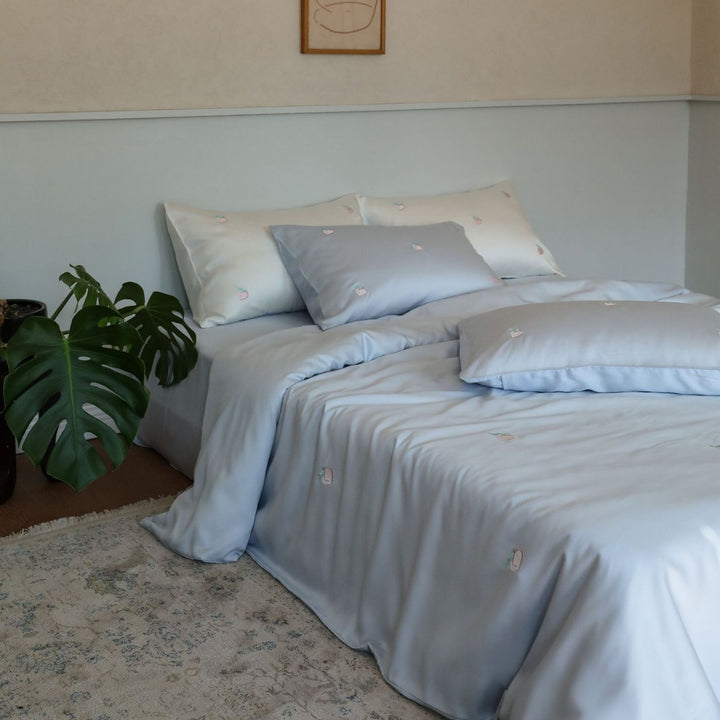 Embroidered Peach Motif Cotton Sateen Duvet Cover Set with Pillow Shams