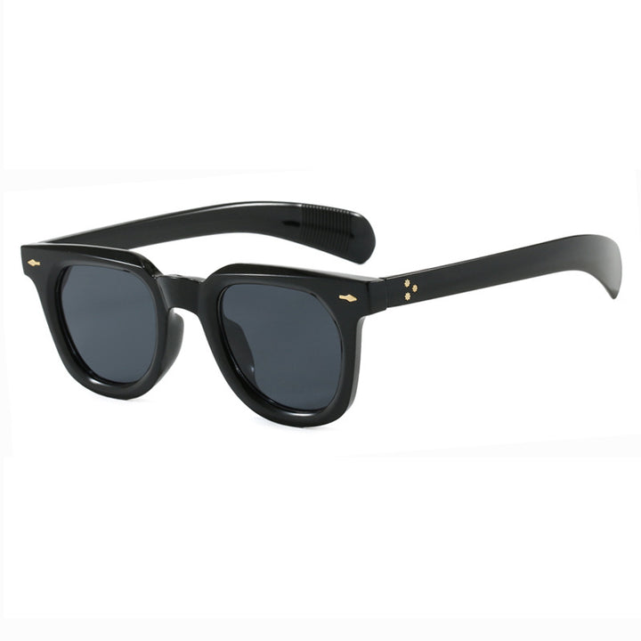 Women's stylish sunglasses in trendy design with elegant frame Stornfield