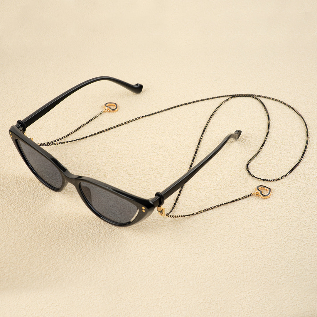 Heart Charm Eyewear Chain Stornfield