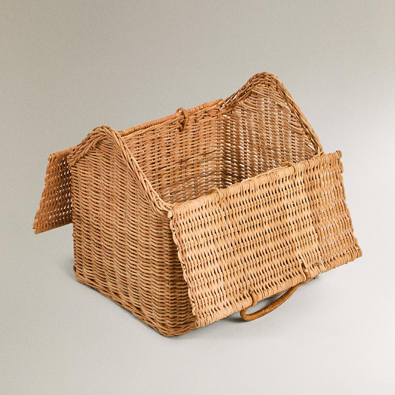 Playful storage basket in house design Stornfield
