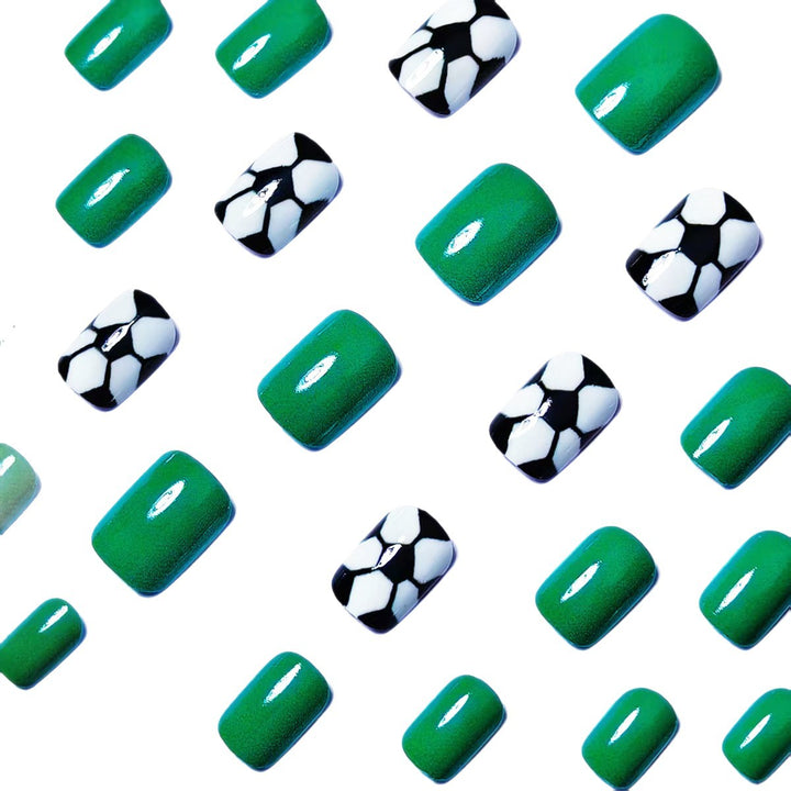 Artificial nails in sporty football design Stornfield