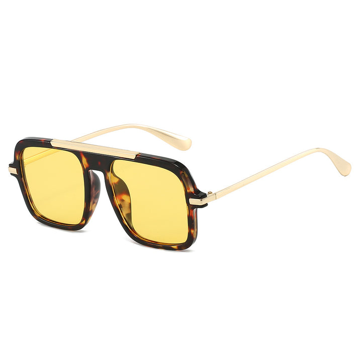 Women's fashionable sunglasses with trendy square frame Stornfield