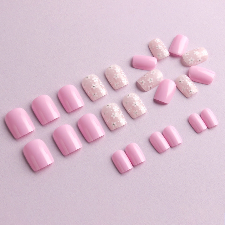 Floral Themed Press-On Nail Art Set Stornfield