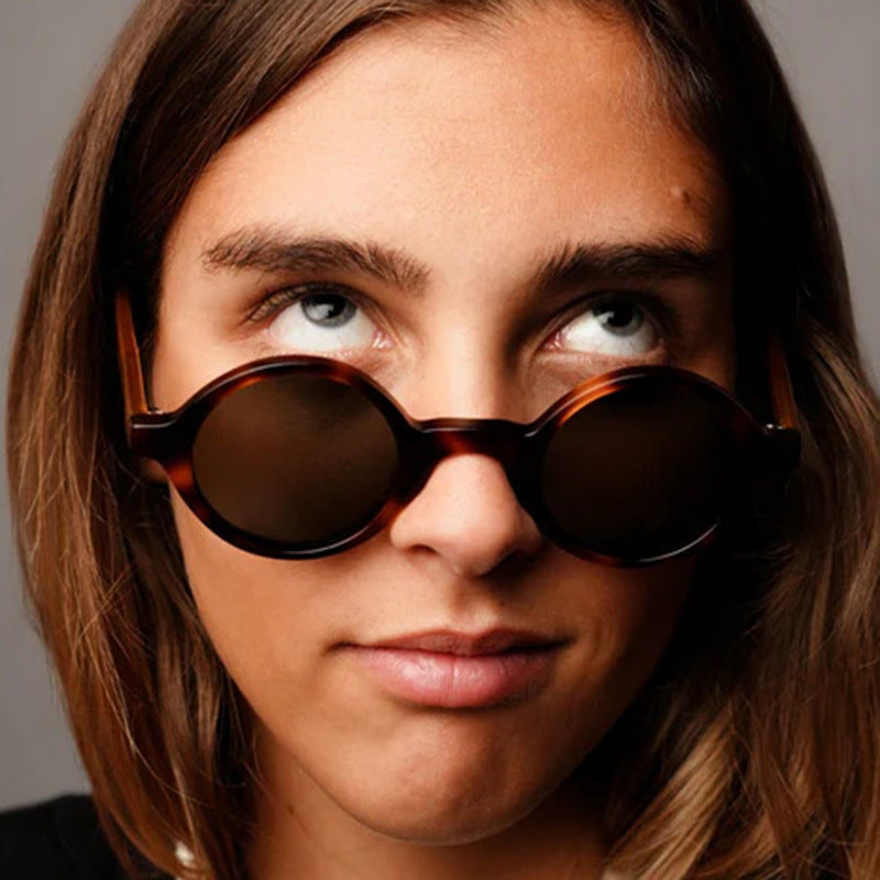 Women's round sunglasses with innovative design and UV protection Stornfield