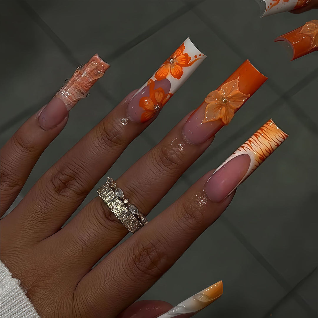 Artificial Nails in Creative Flower Design Stornfield