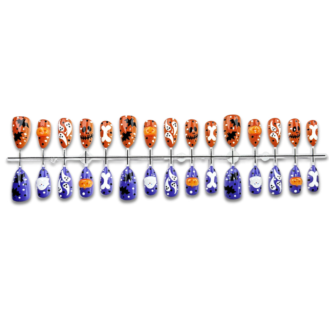 Festive Halloween-Themed Press-On Nail Art Kit