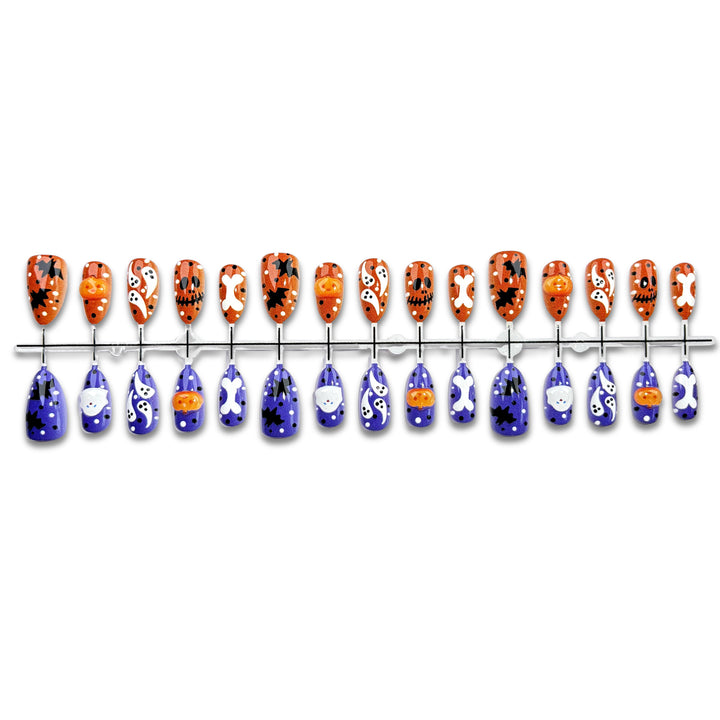 Festive Halloween-Themed Press-On Nail Art Kit
