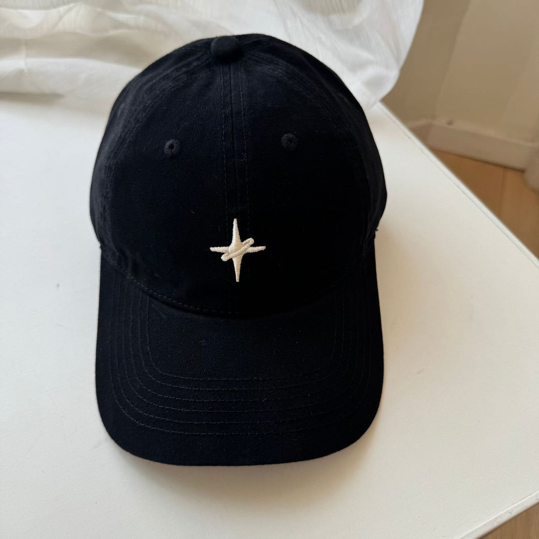 Men's Classic Embroidered Cap Stornfield