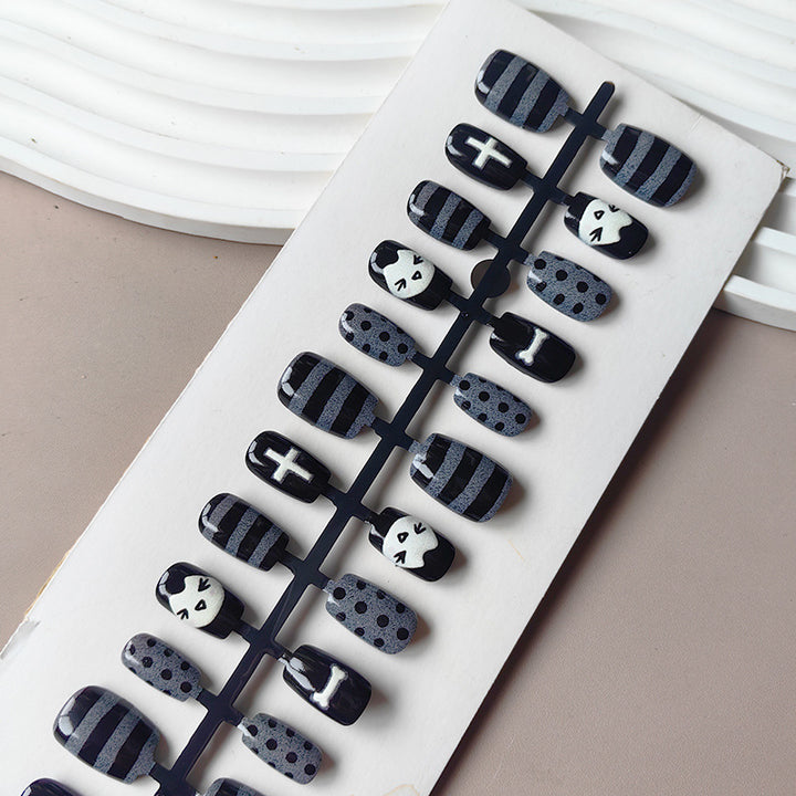 Artifical nails with Playful Animal Designs Stornfield