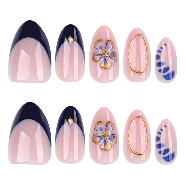 Exquisite artificial nails with elegant 3D flowers and noble accents Stornfield