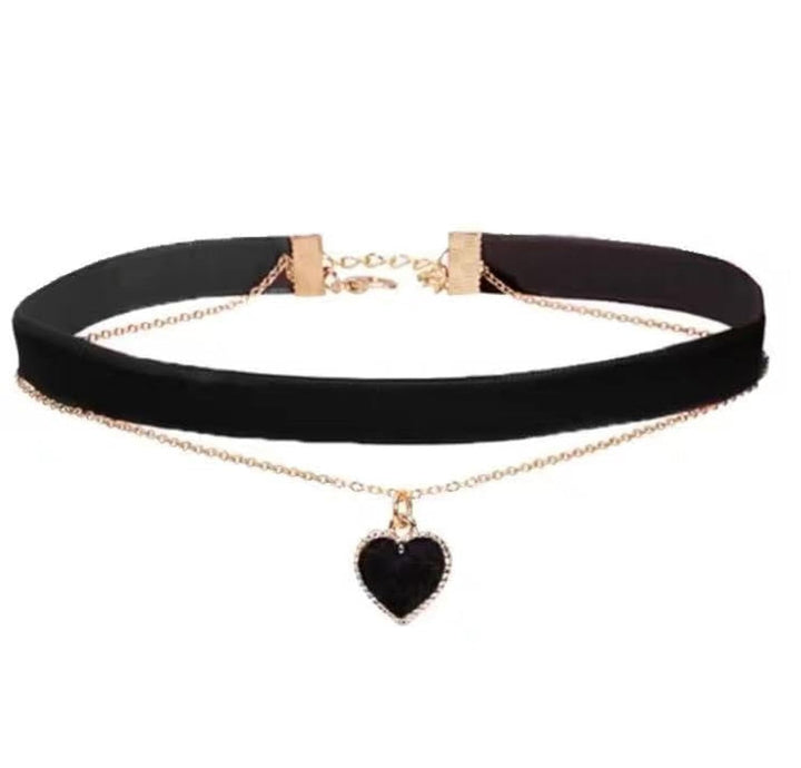 Velvet Heart Charm Choker Stornfield