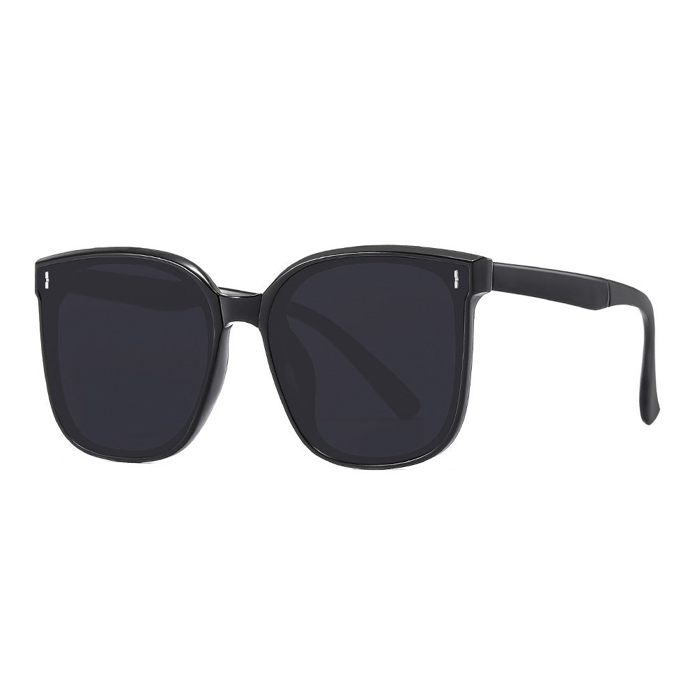 Women's fashionable sunglasses with square frame and UV protection Stornfield