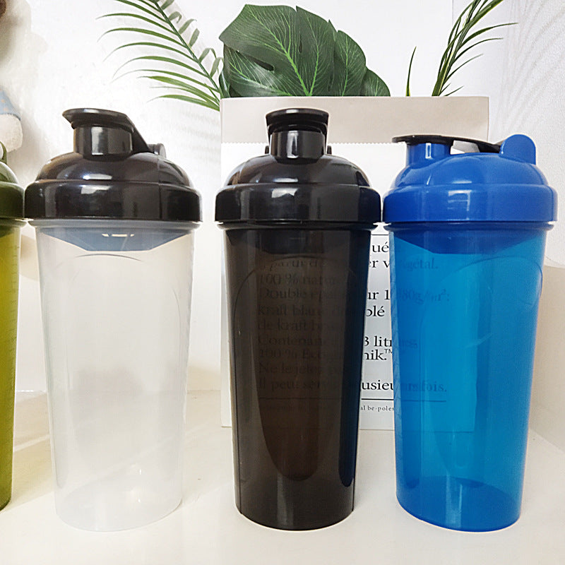Unisex Shaker bottle in a timeless design with practical pouring opening Stornfield