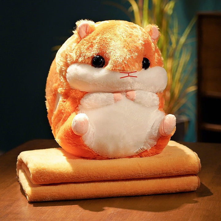 Squirrel-shaped cuddle pillow Stornfield