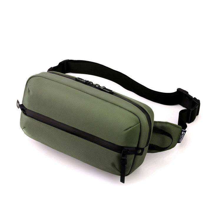 Lightweight Multi-Compartment Hip Bag Stornfield