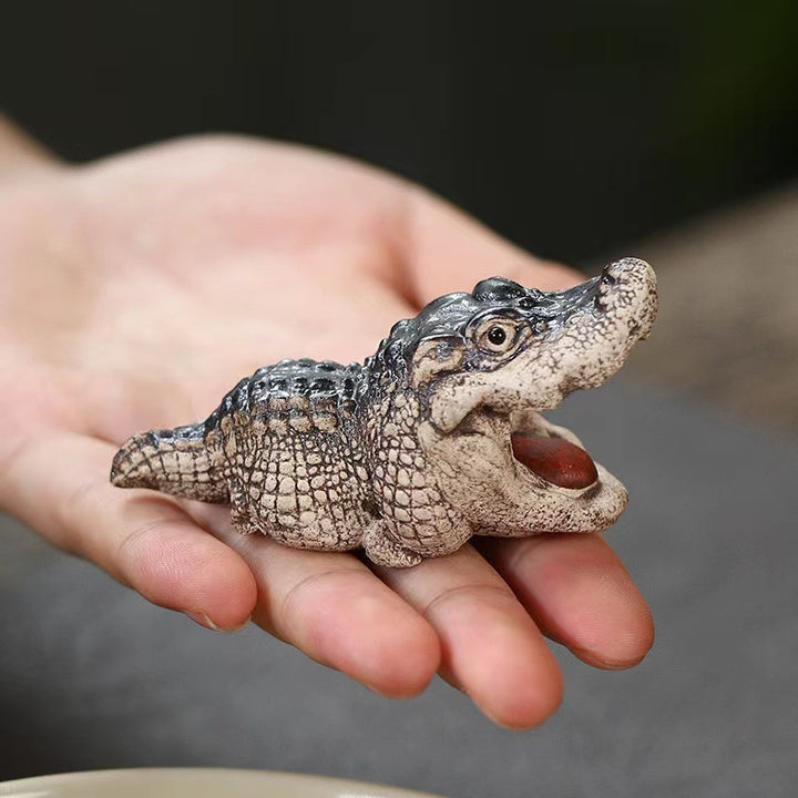 Decorative Crocodile Figurine Stornfield