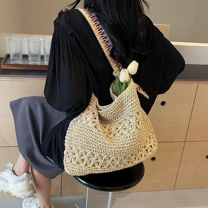 Handcrafted tote bag with colorful shoulder strap Stornfield