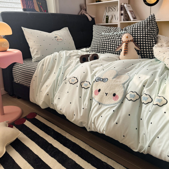 Children's Playful Bear-Themed Bedding Set