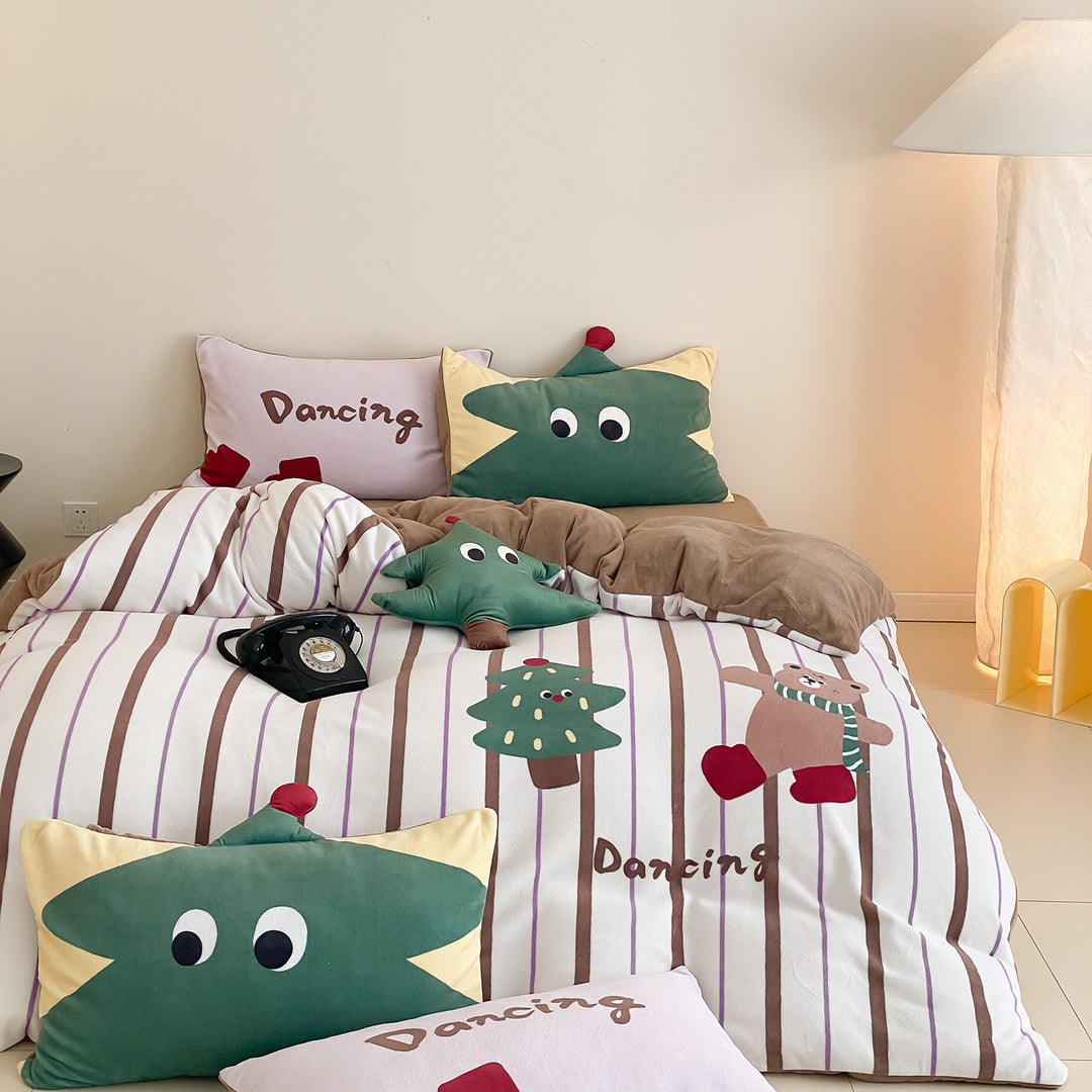Cozy quilted bedding set with panda motif and plush pillow
