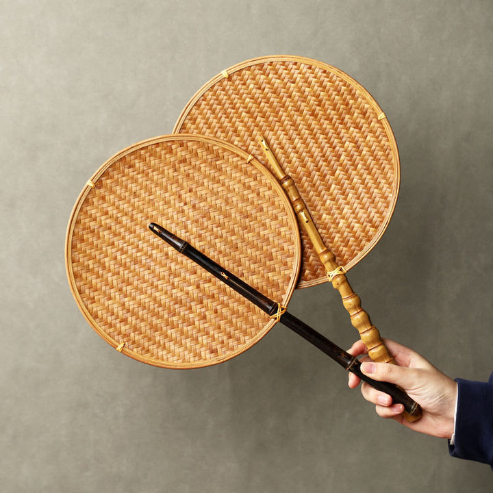 Women traditional bamboo fan Stornfield