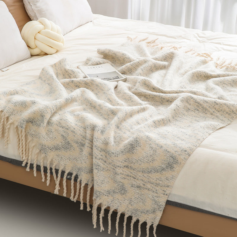Ladies elegant and cozy blanket with fringes Stornfield