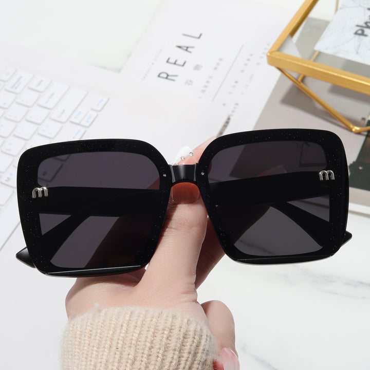 Ladies fashionable square sunglasses with shimmering frame Stornfield