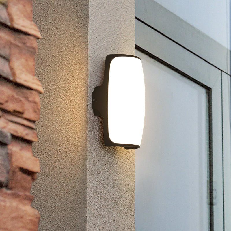 Waterproof Acrylic Curved Shade LED Outdoor Wall Sconce Lamp | Stornfield