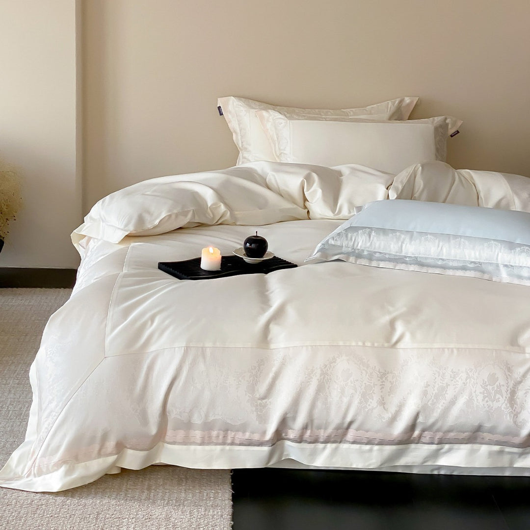 Luxury Cotton-Sateen Jacquard Border Duvet Cover Set with Hidden-Zip Closure