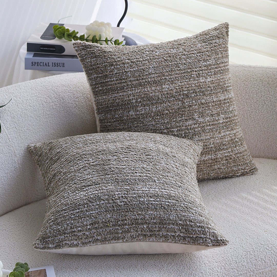 Structured decorative pillows